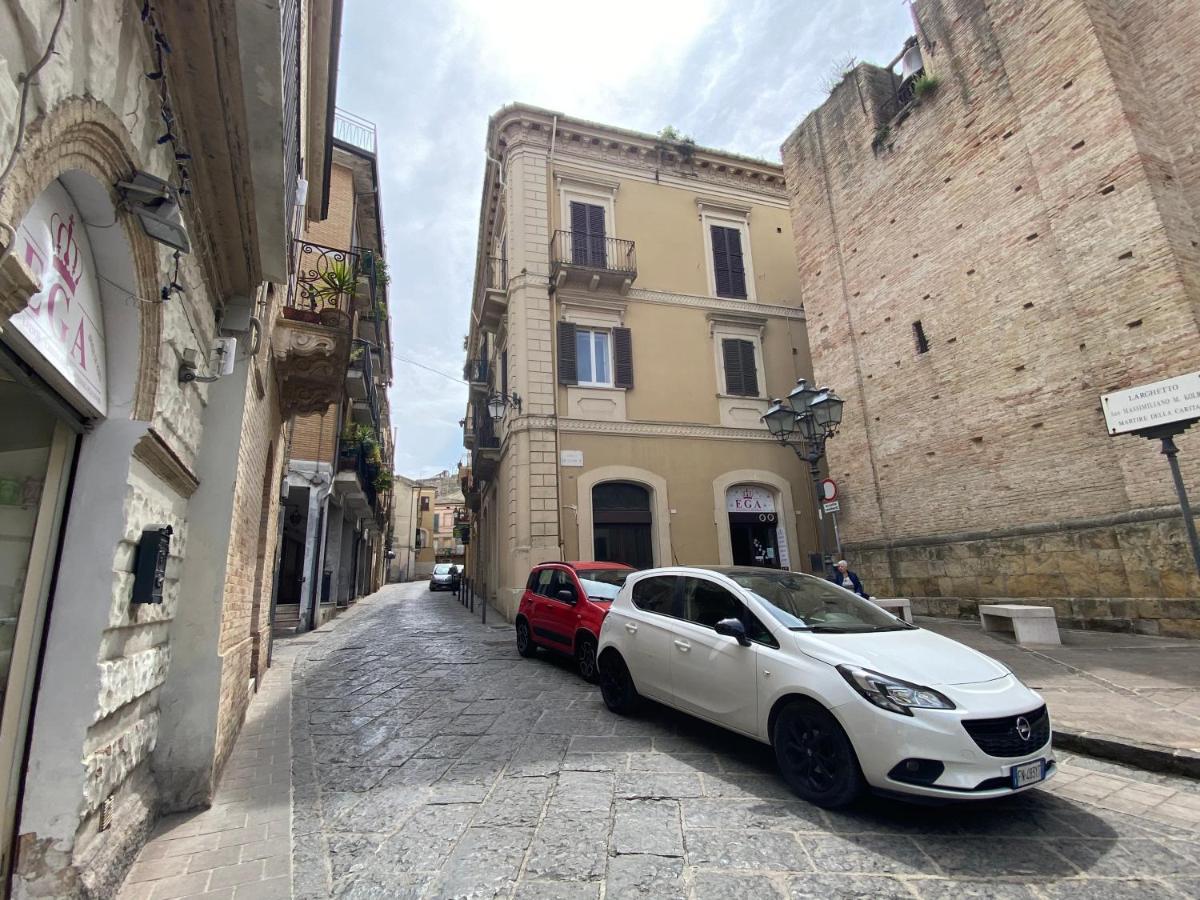 Via Del Corso Daire Lanciano Dış mekan fotoğraf